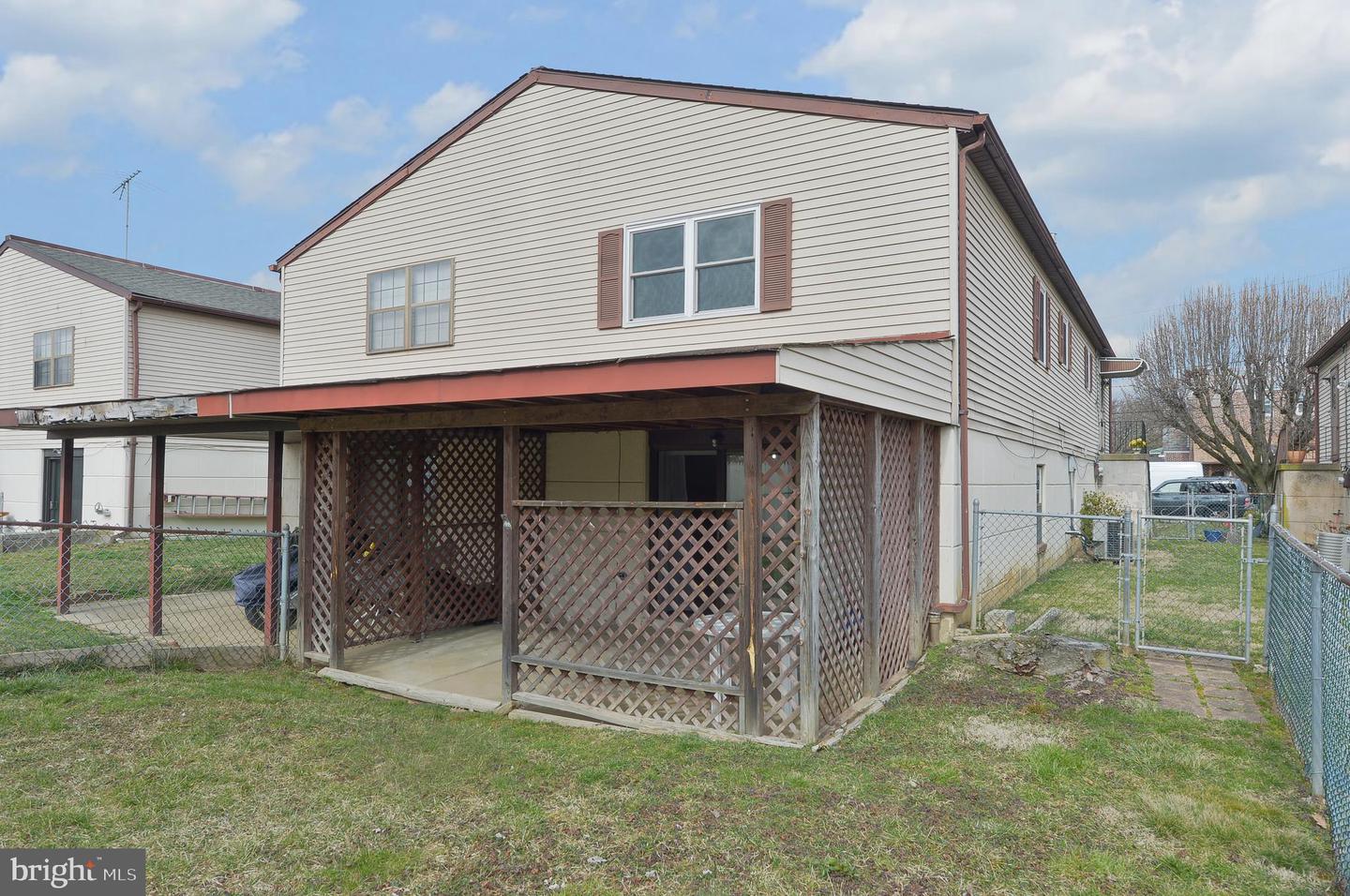 726 Princeton Ave