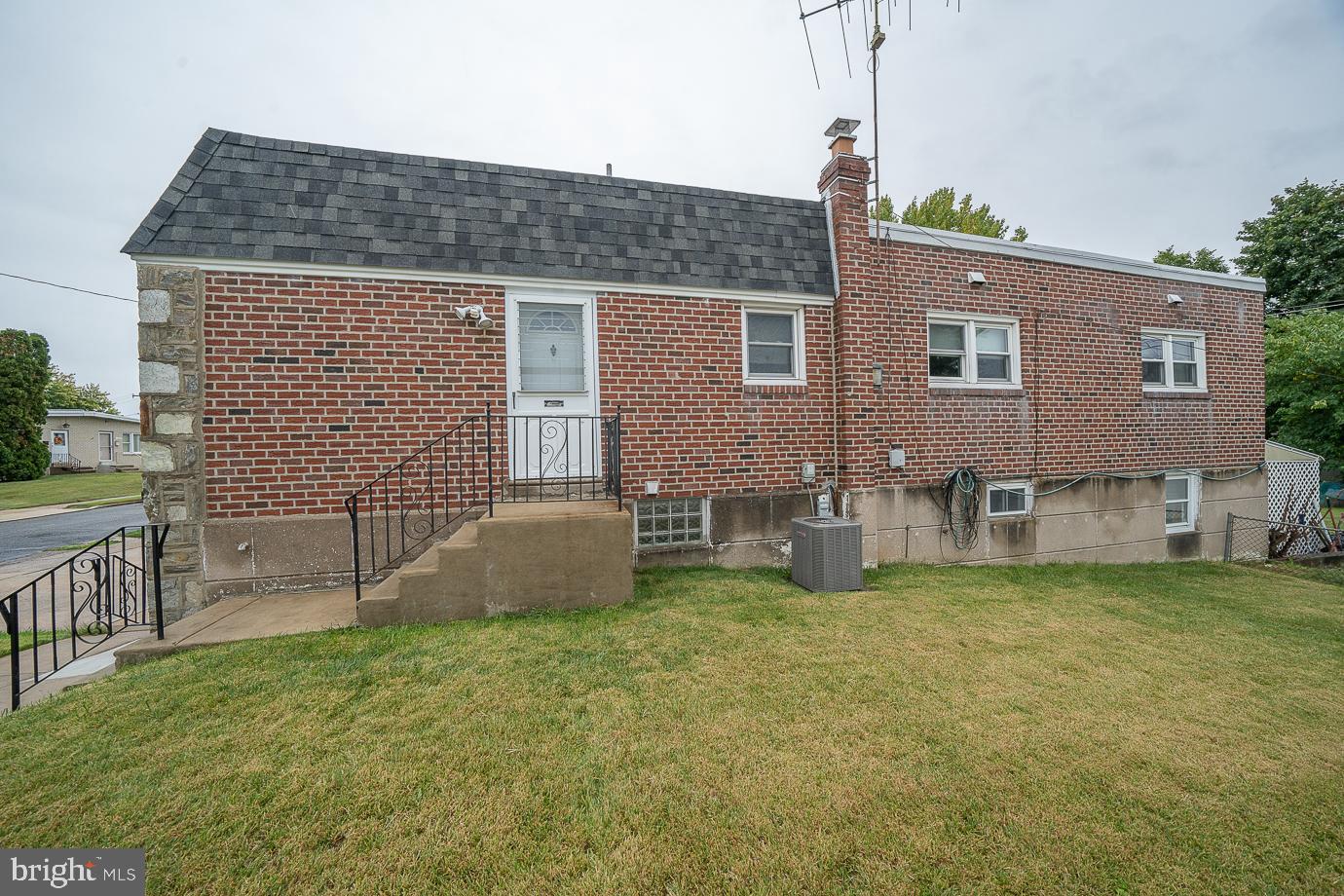 1120 Plane Rd