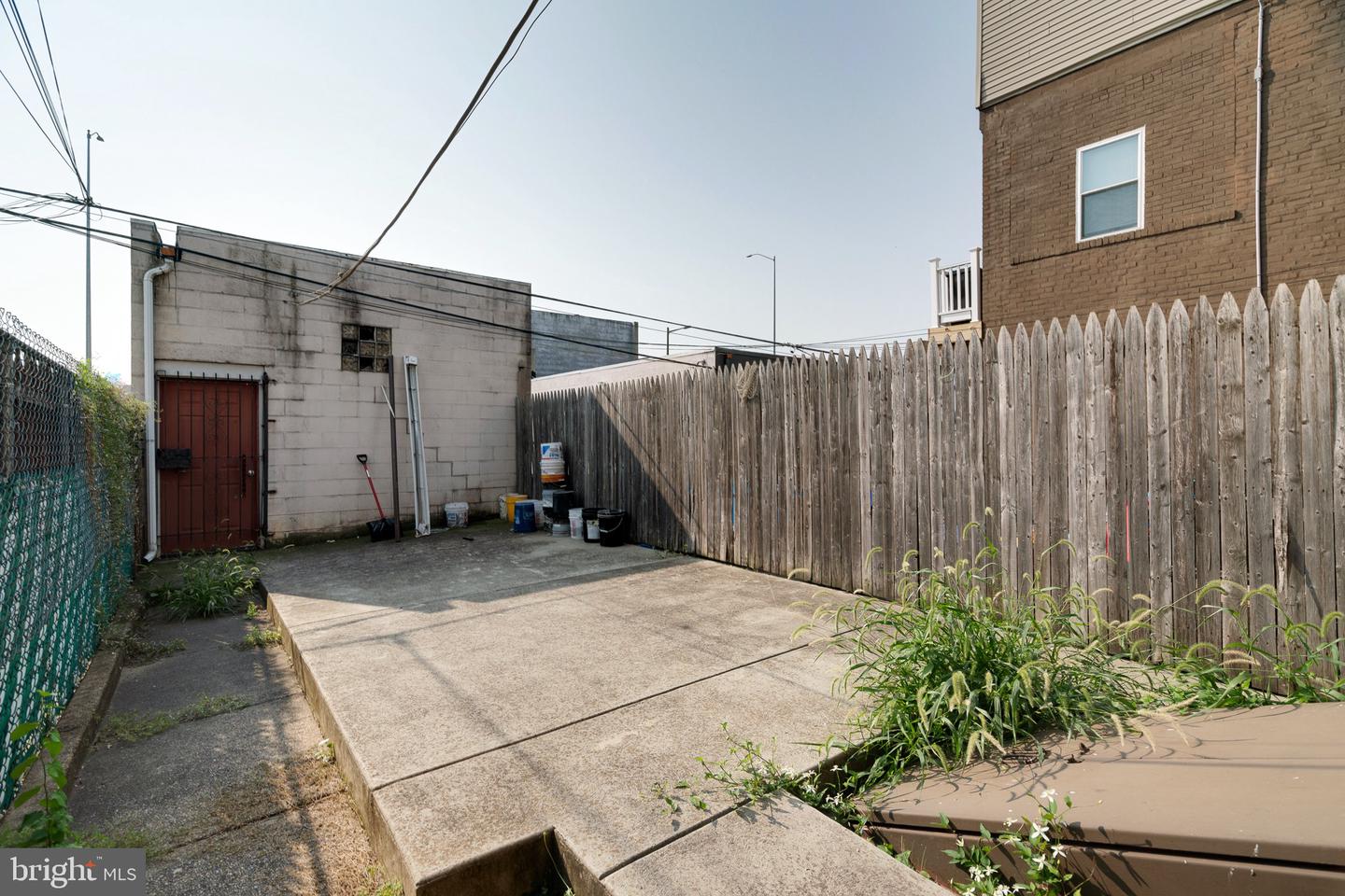 3123 Richmond St
