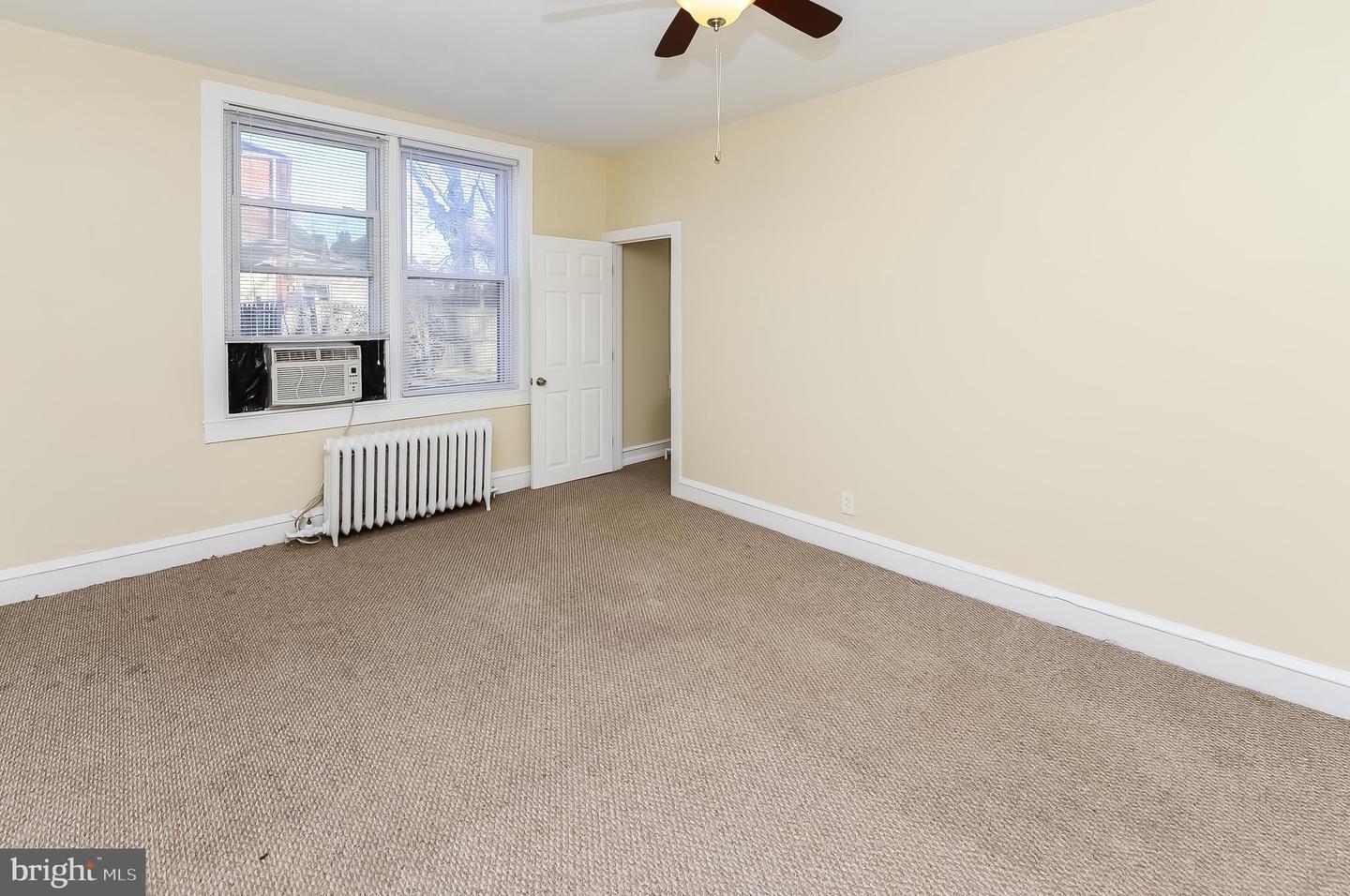 900 Asbury Ter