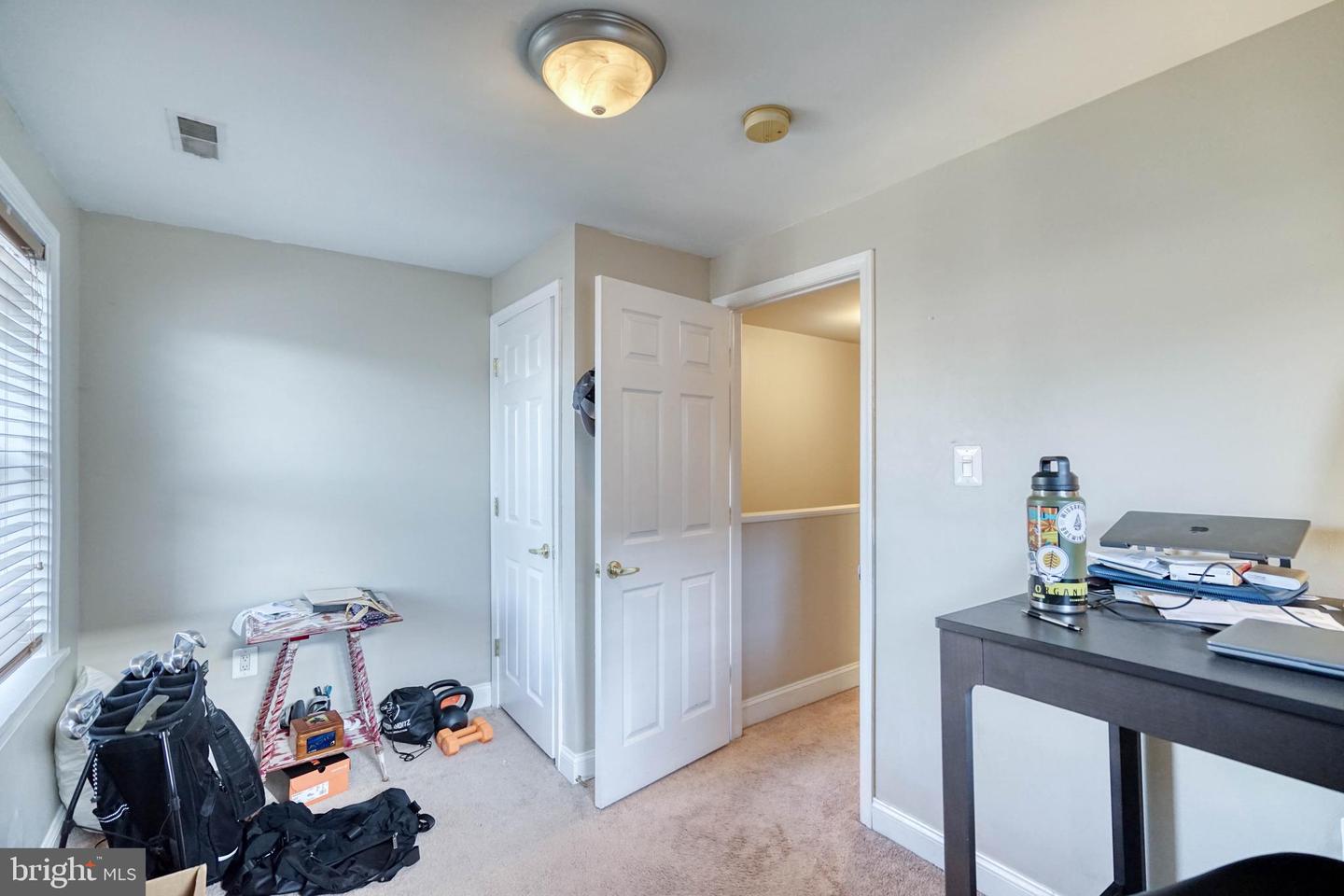 1707 Wallace St #2r