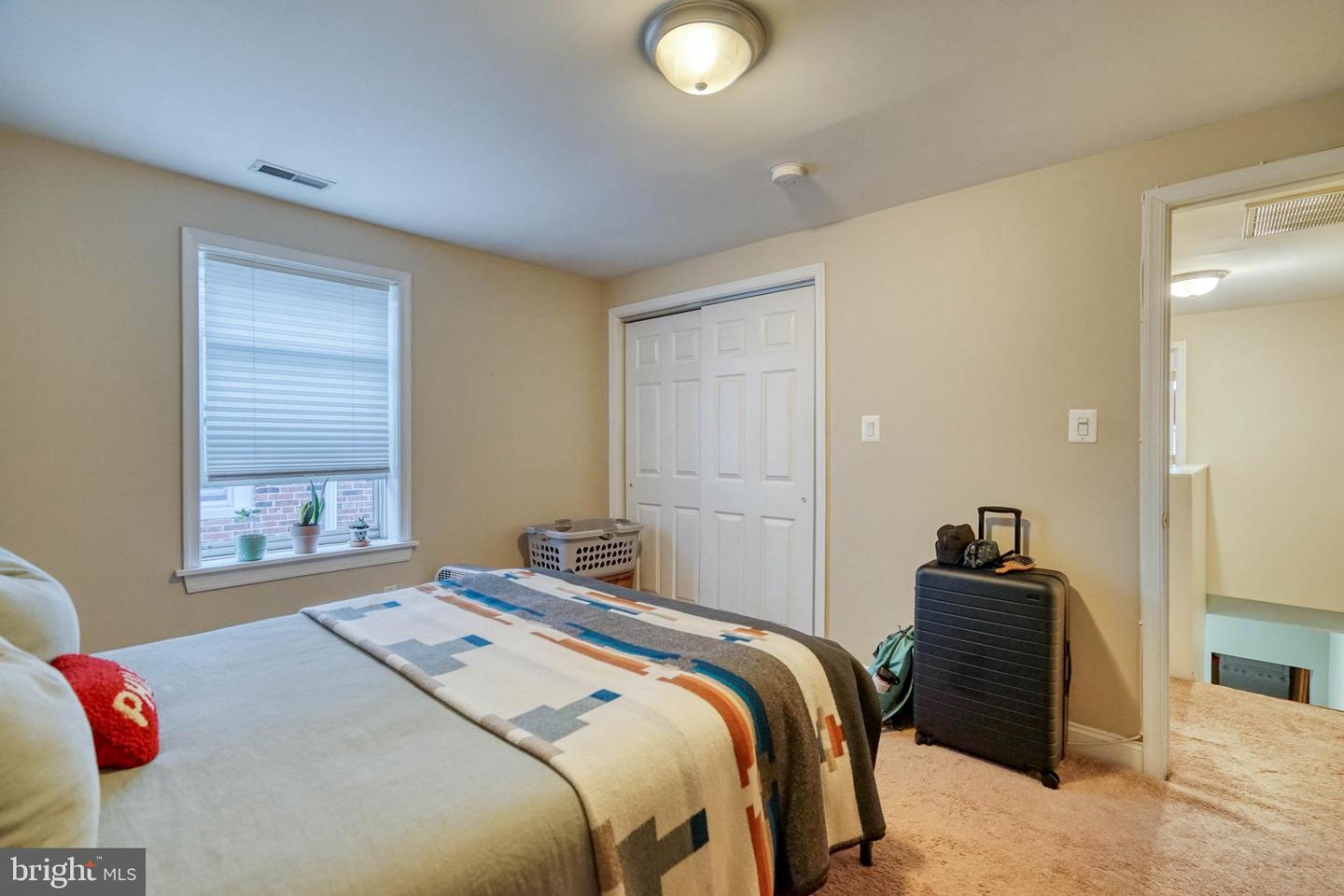 1707 Wallace St #2r