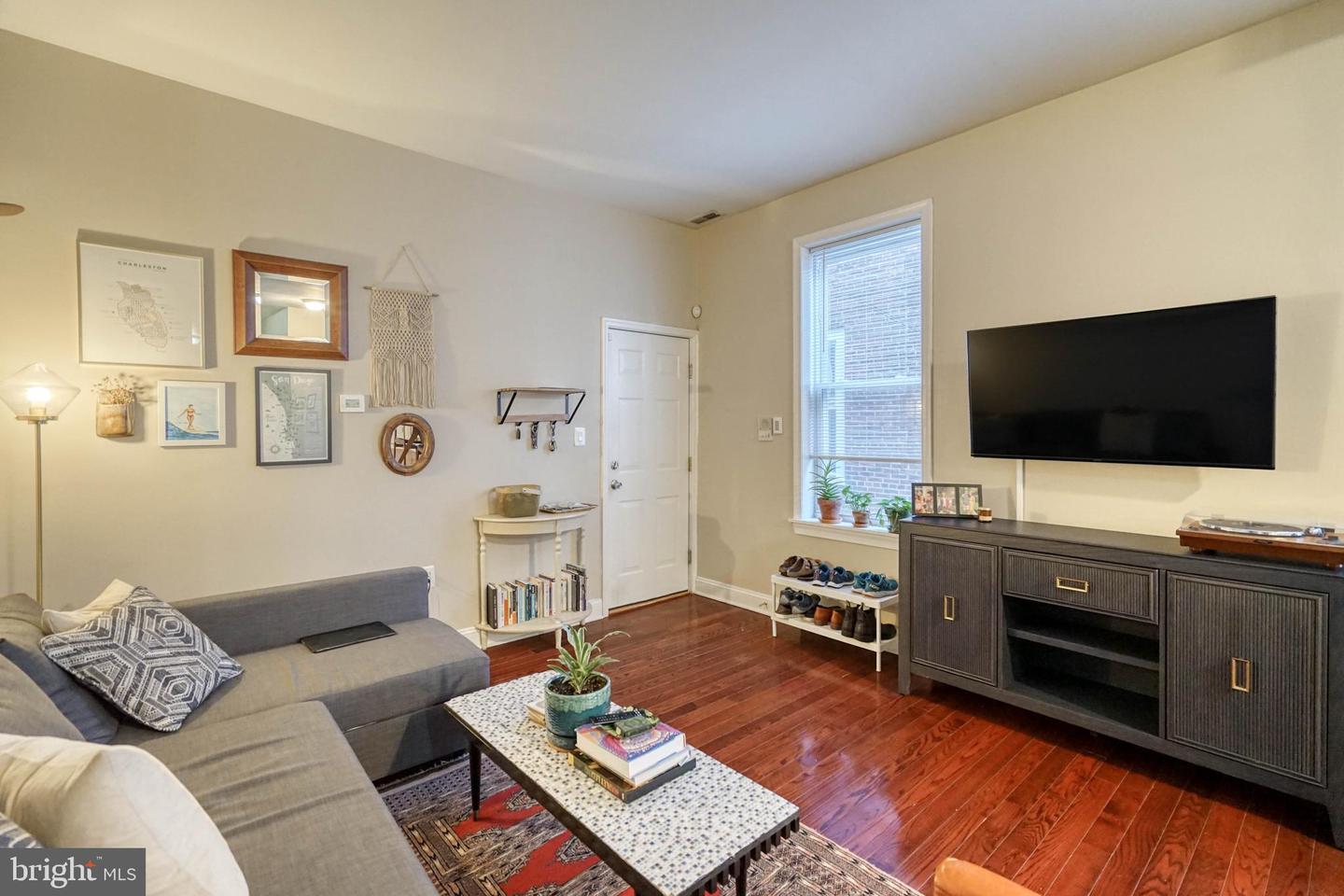 1707 Wallace St #2r