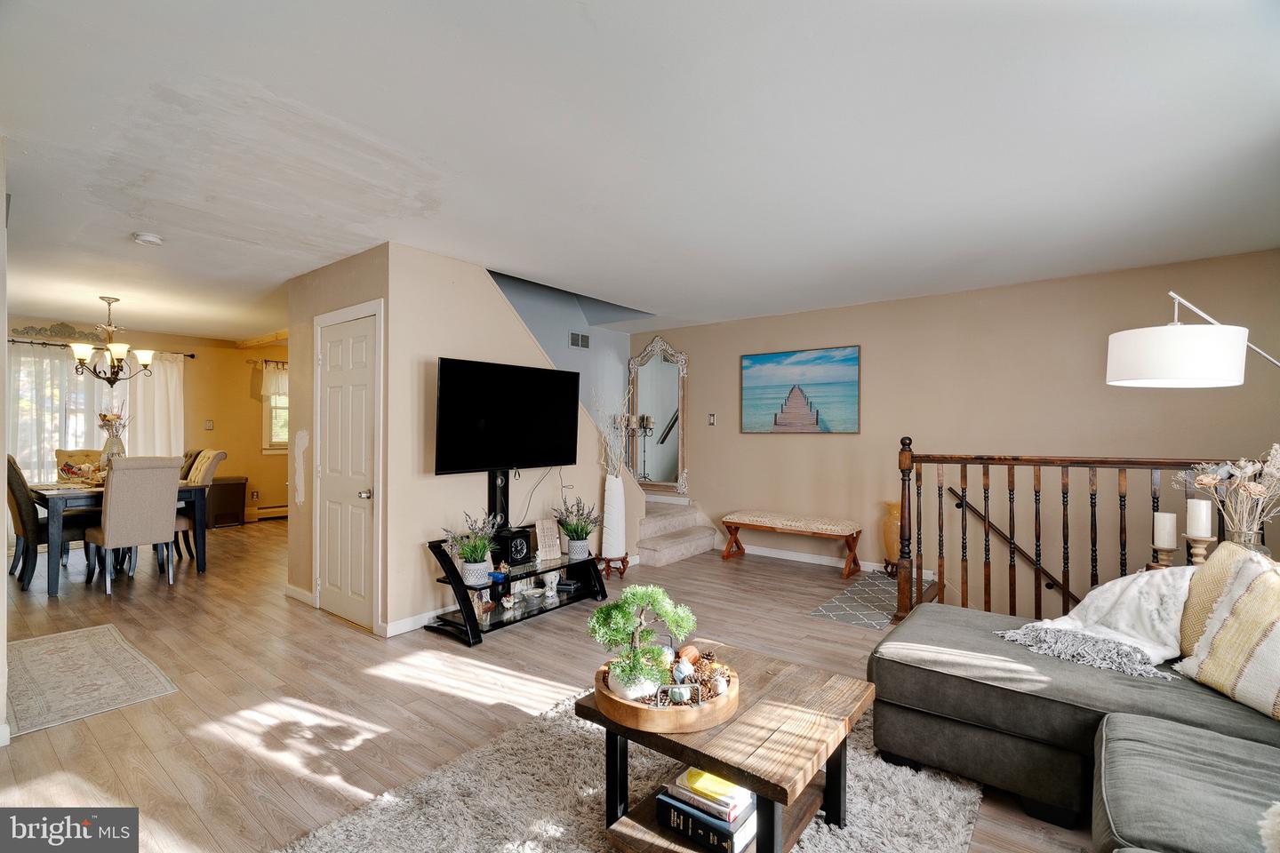 3319 Woodhaven Rd