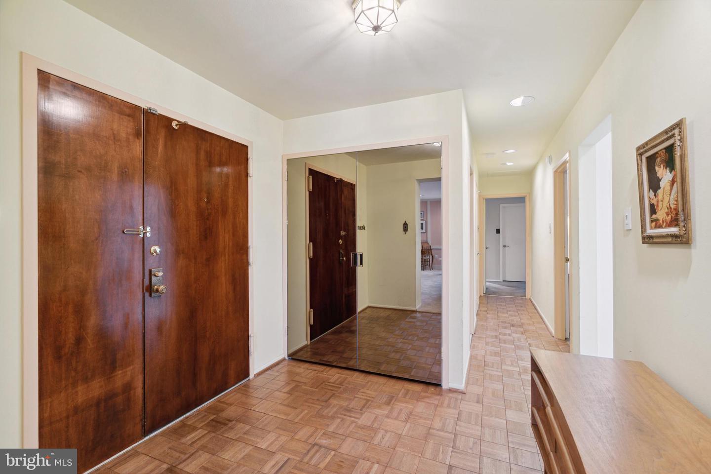 5100 Convent Ln #613