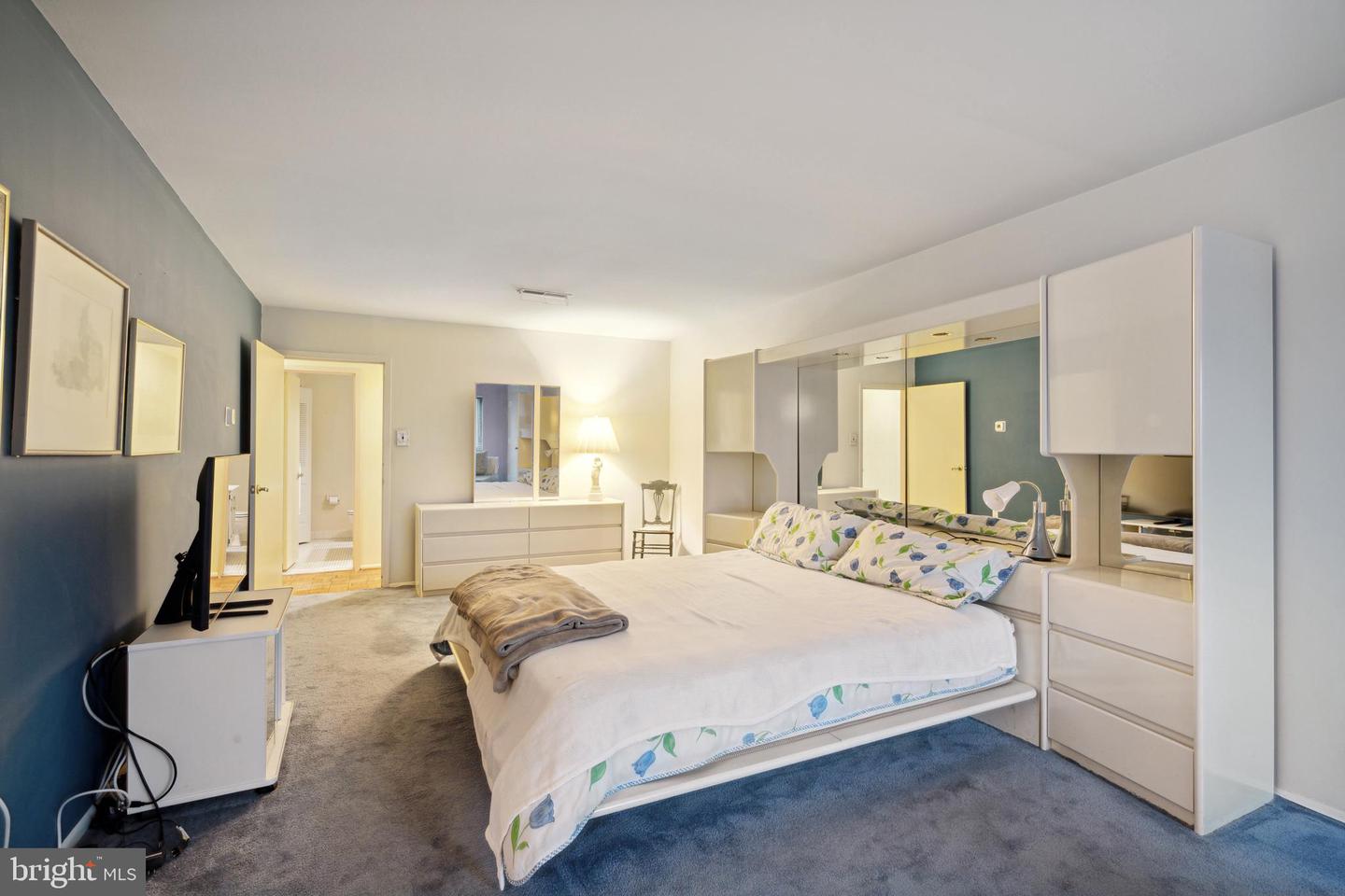 5100 Convent Ln #613