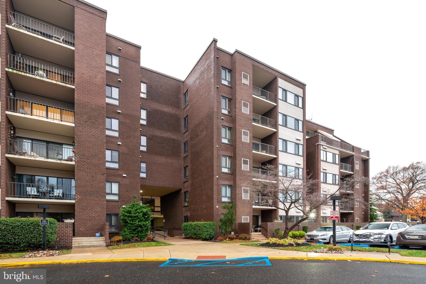 5100 Convent Ln #613