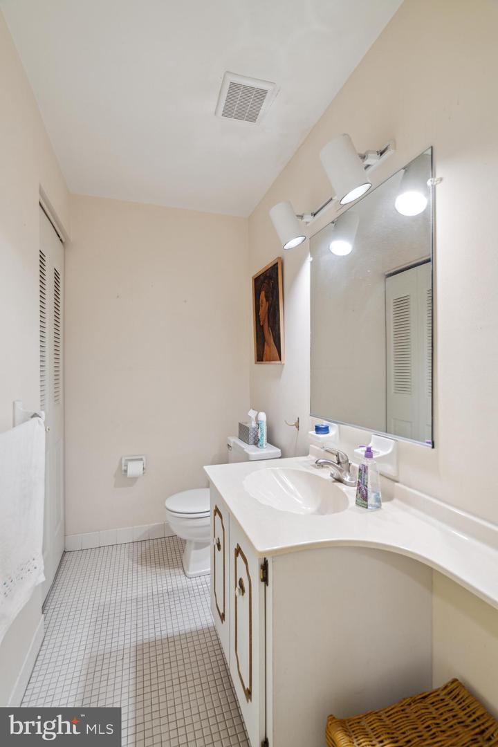5100 Convent Ln #613