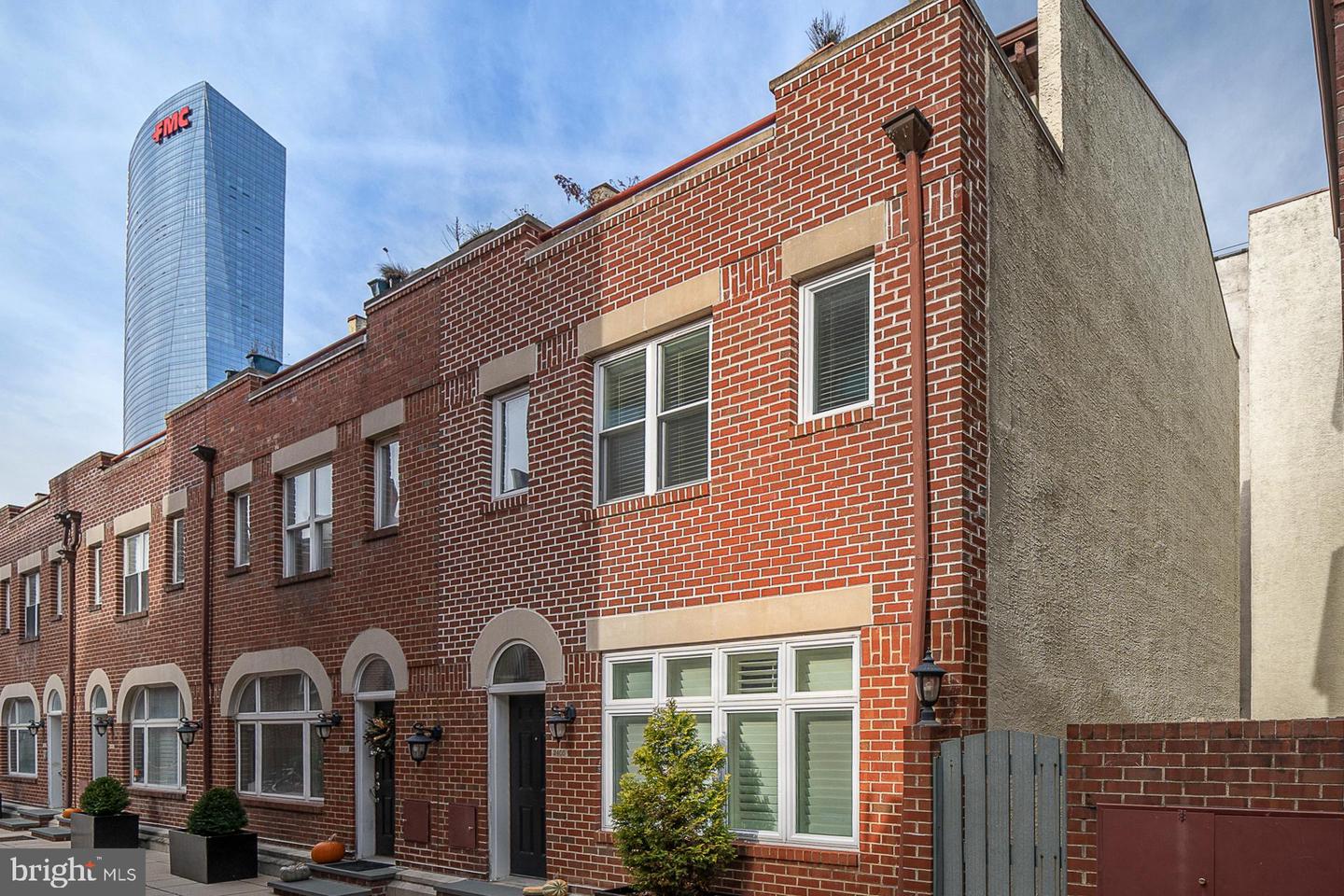 212-24 S 24th St #2405