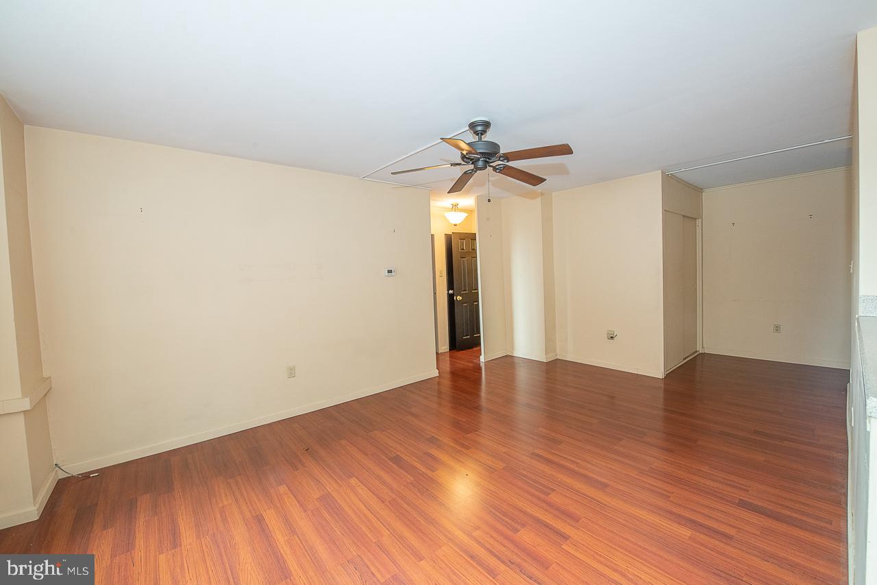 118 S 21st St #720