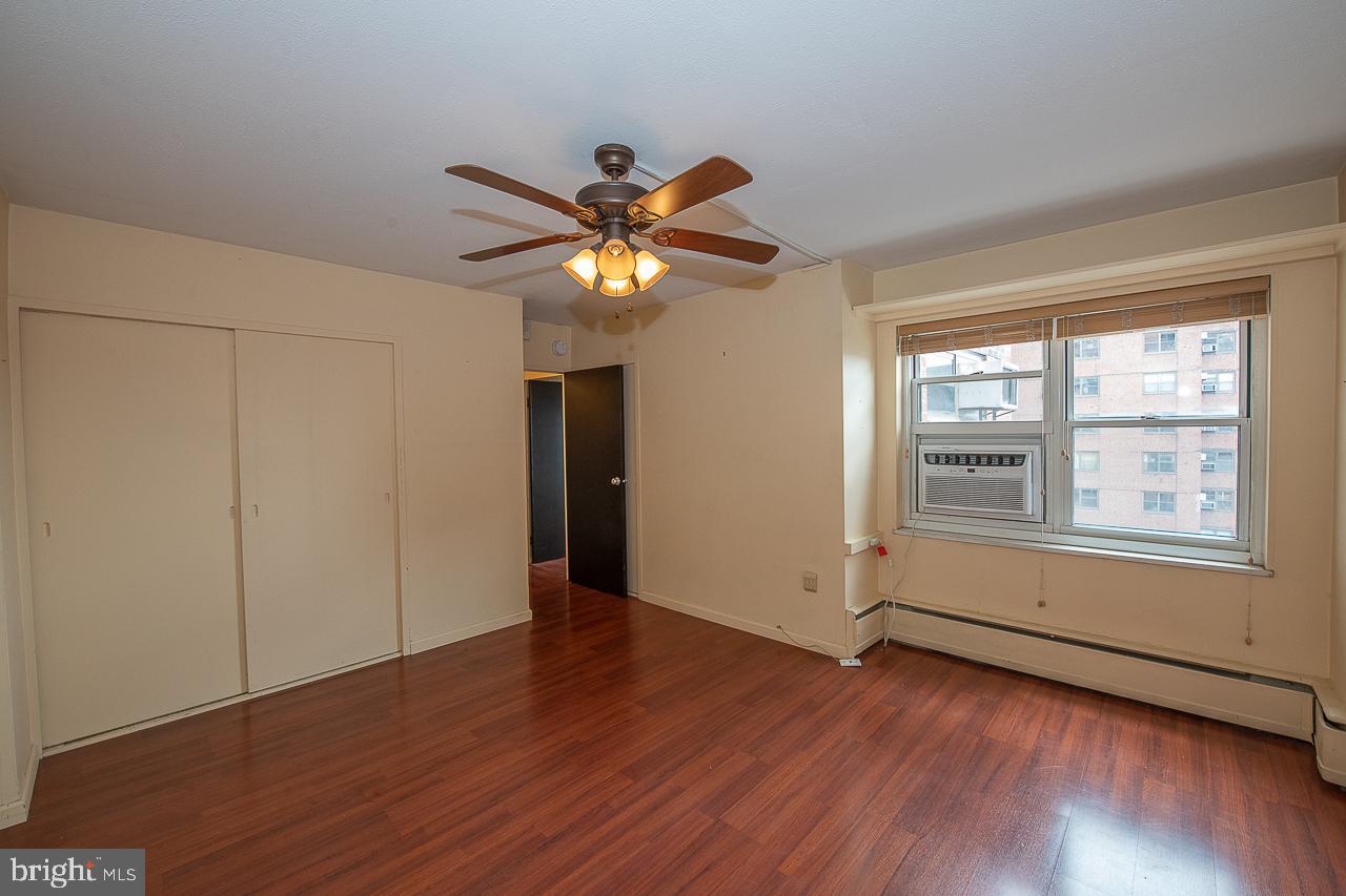 118 S 21st St #720