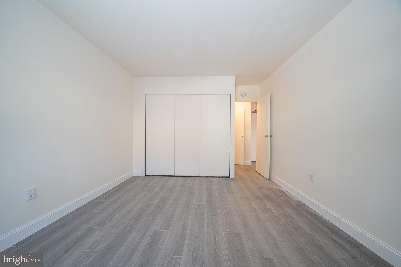 118 S 21st St #518