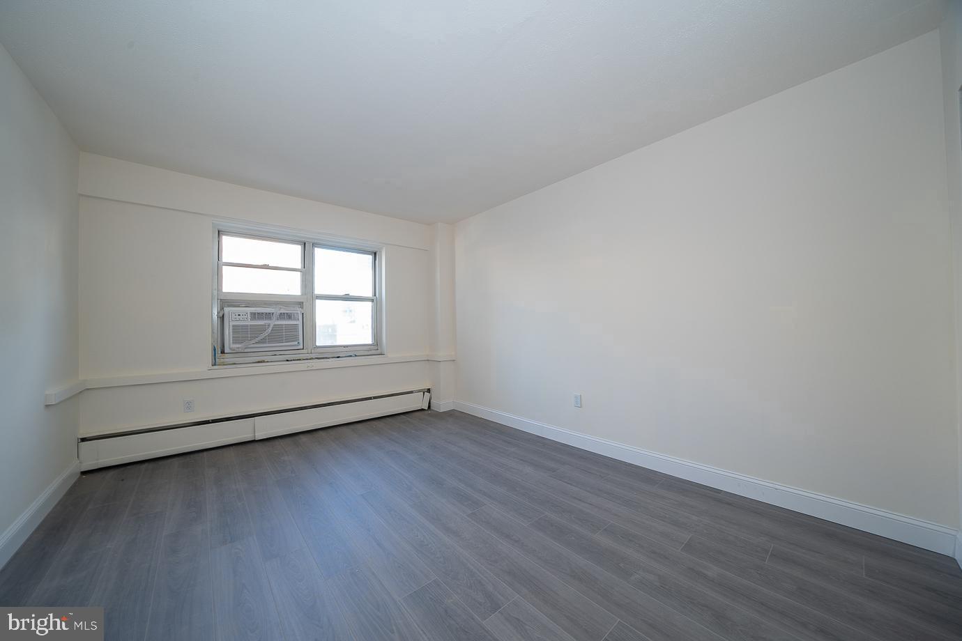118 S 21st St #518