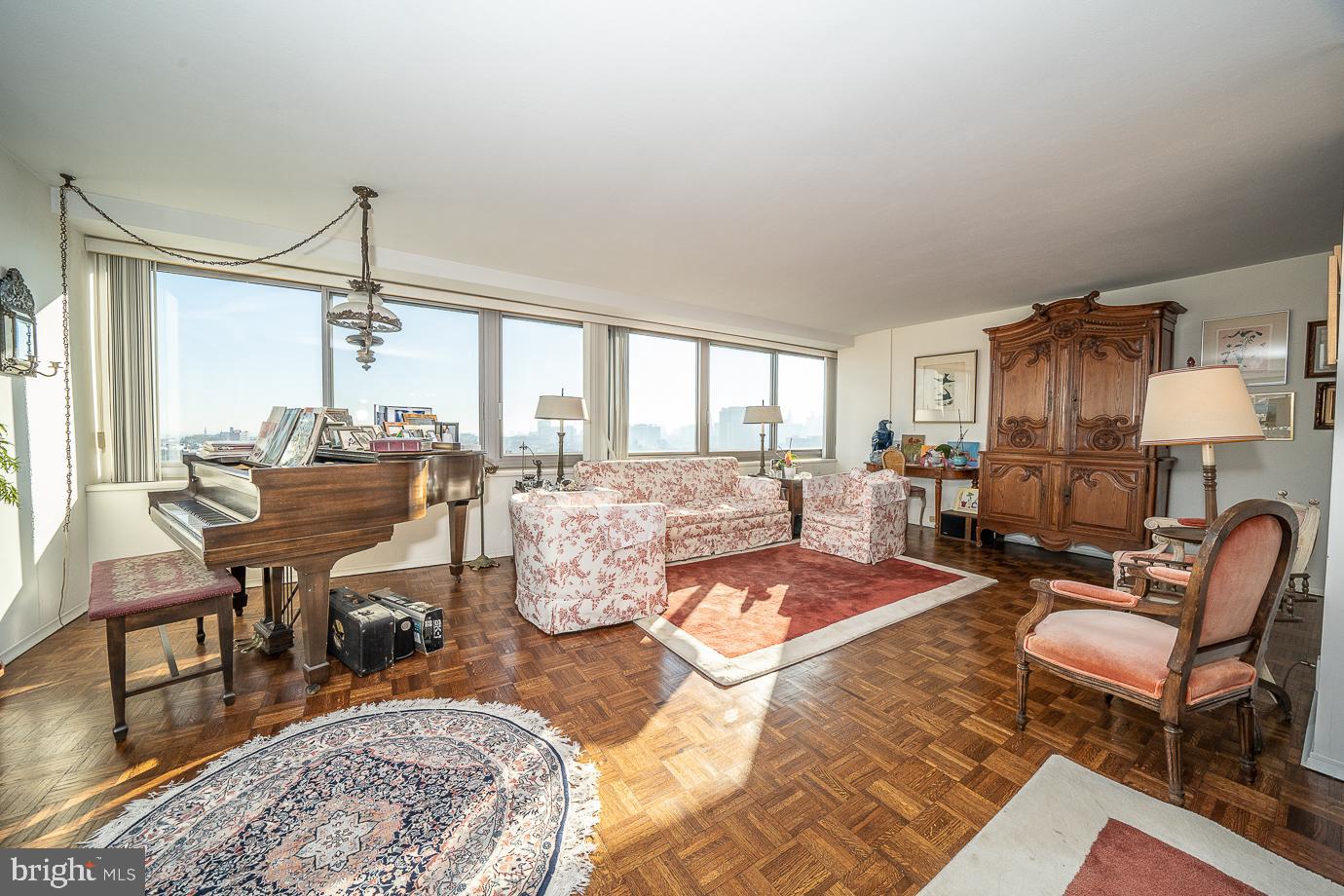 2401 Pennsylvania Ave #16b25