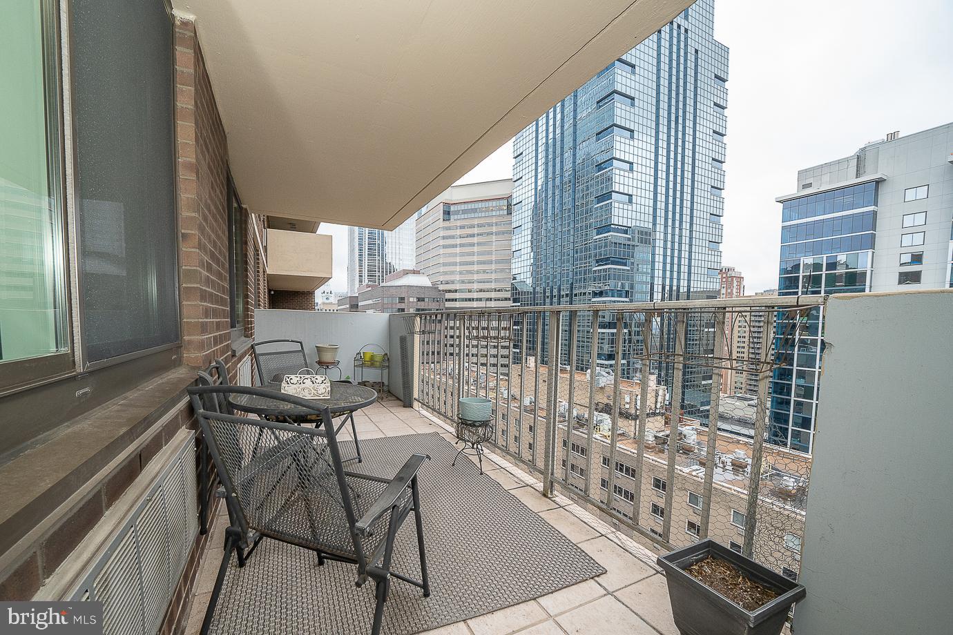 1901 John F Kennedy Blvd #2419