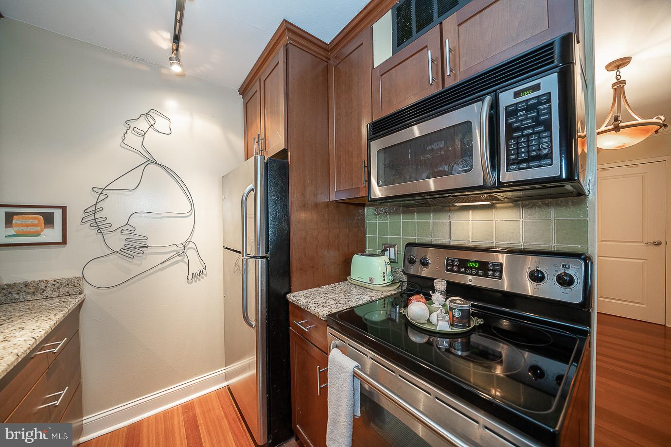 1901 John F Kennedy Blvd #2419