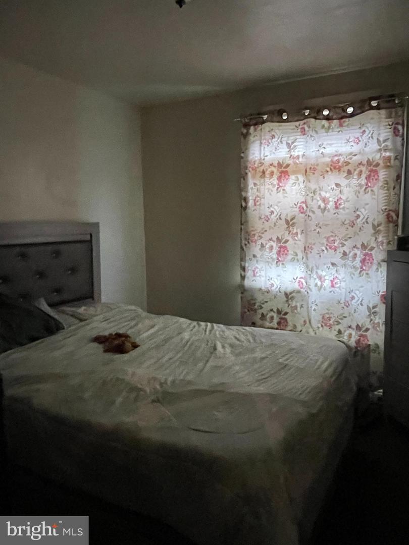 308 E Olney Ave