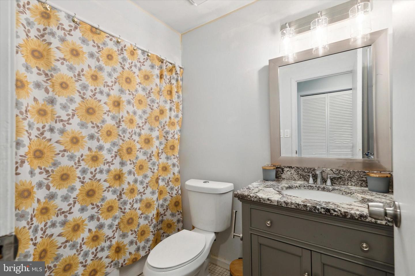 9125 Ayrdale Cres #34b