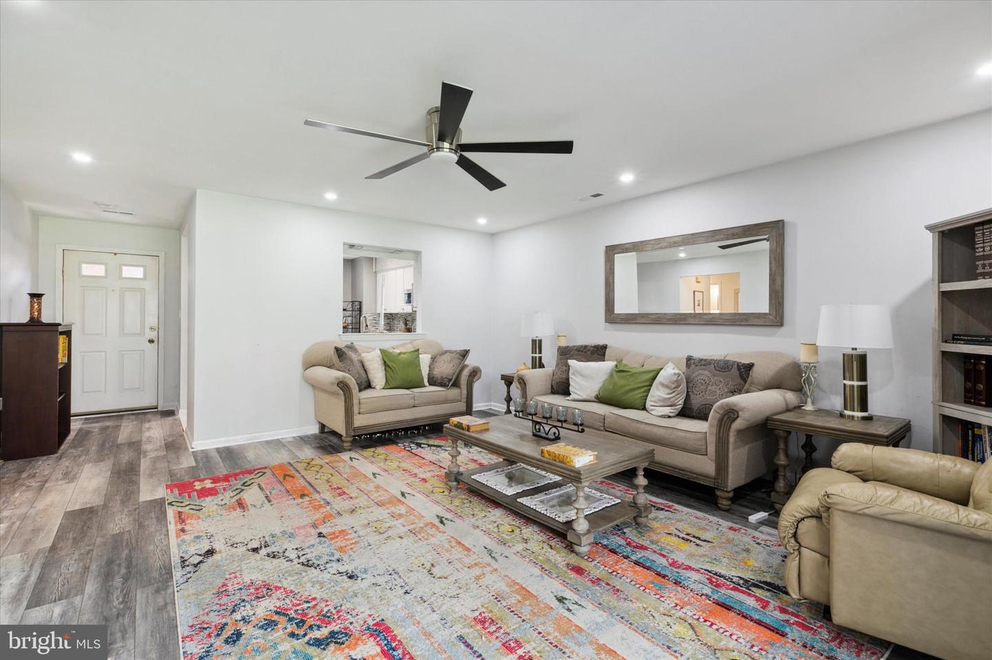 9125 Ayrdale Cres #34b