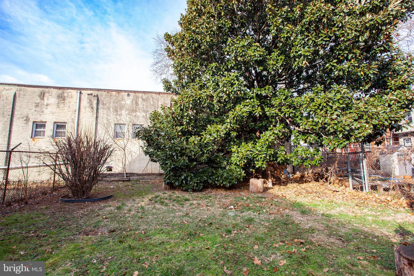 5623 Haverford Ave