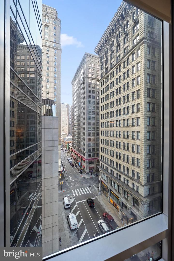 1414 S Penn Sq #9g