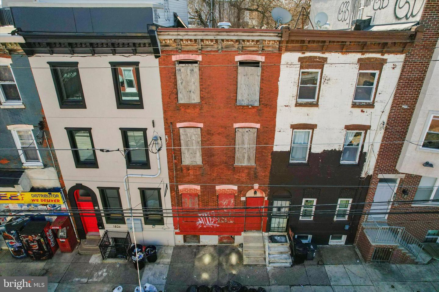 1828 W Montgomery Ave