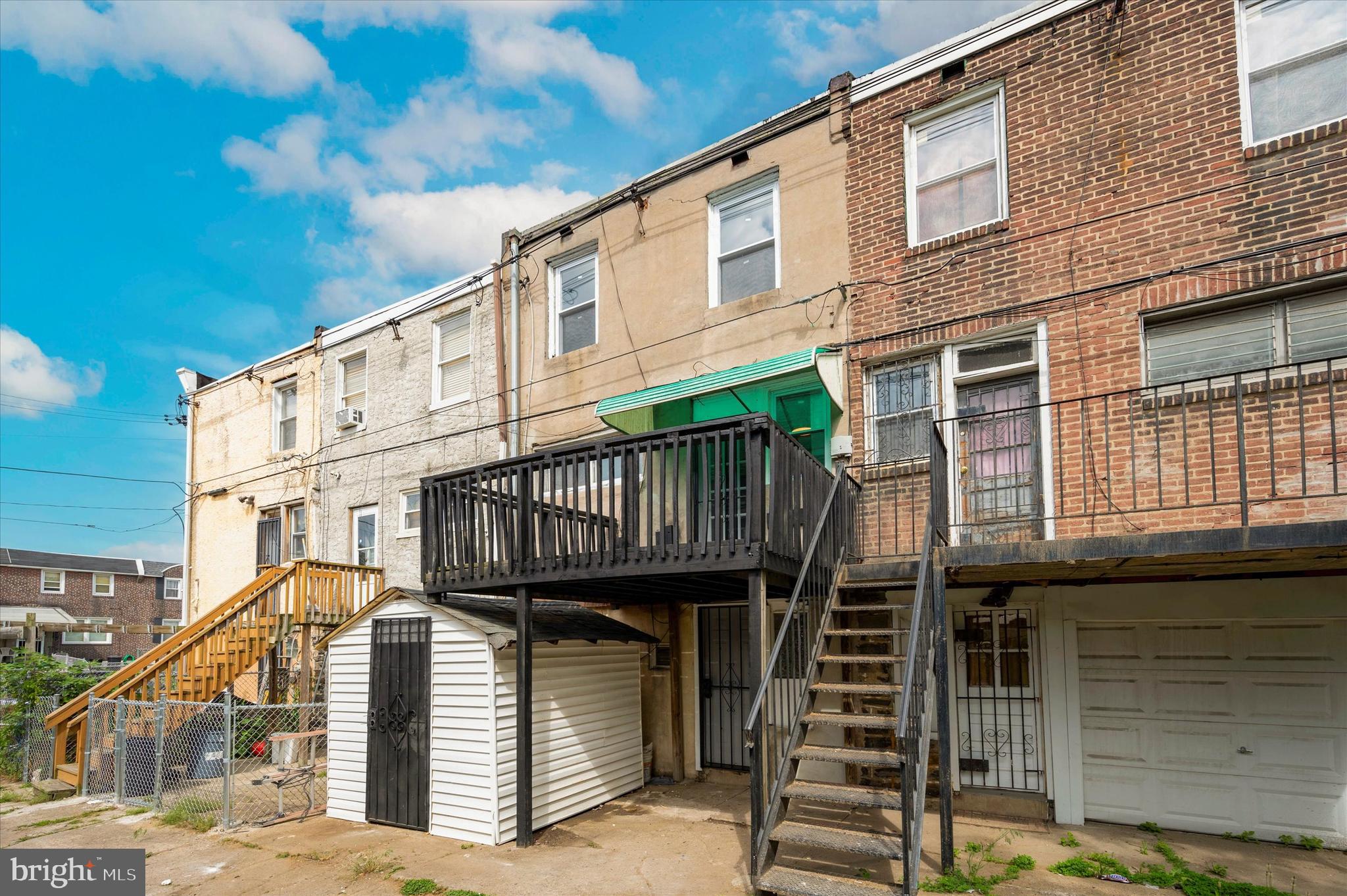 5656 Elmwood Ave