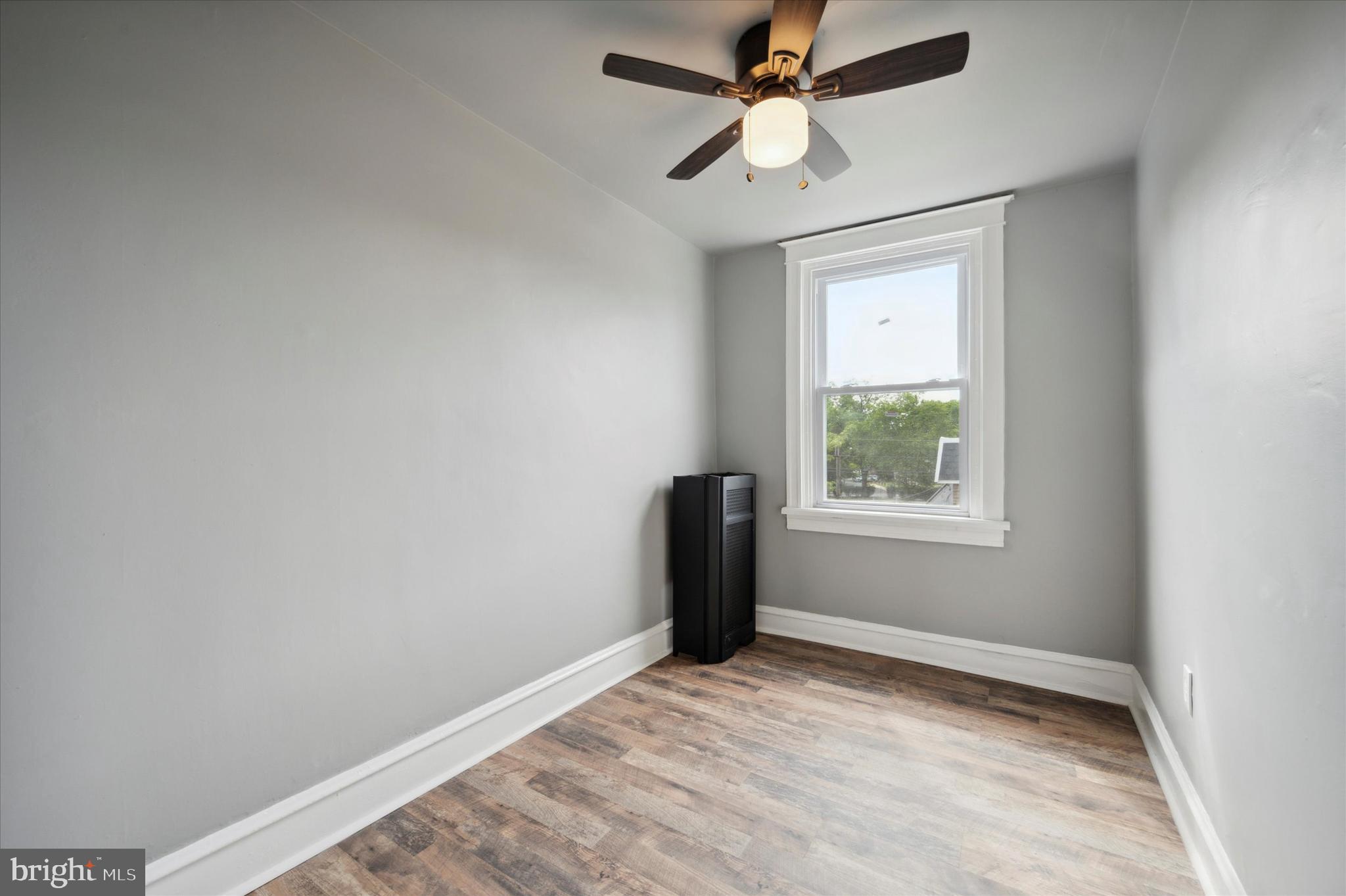 5656 Elmwood Ave