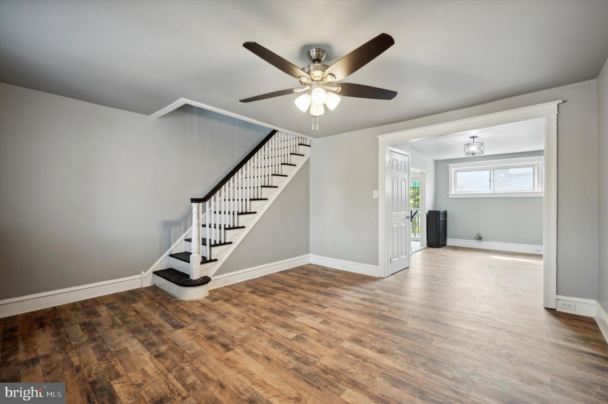5656 Elmwood Ave