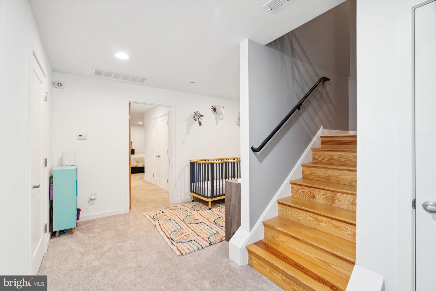 727 N 20th St #1