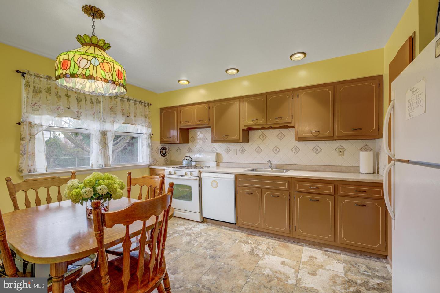 9737 Redd Rambler Dr
