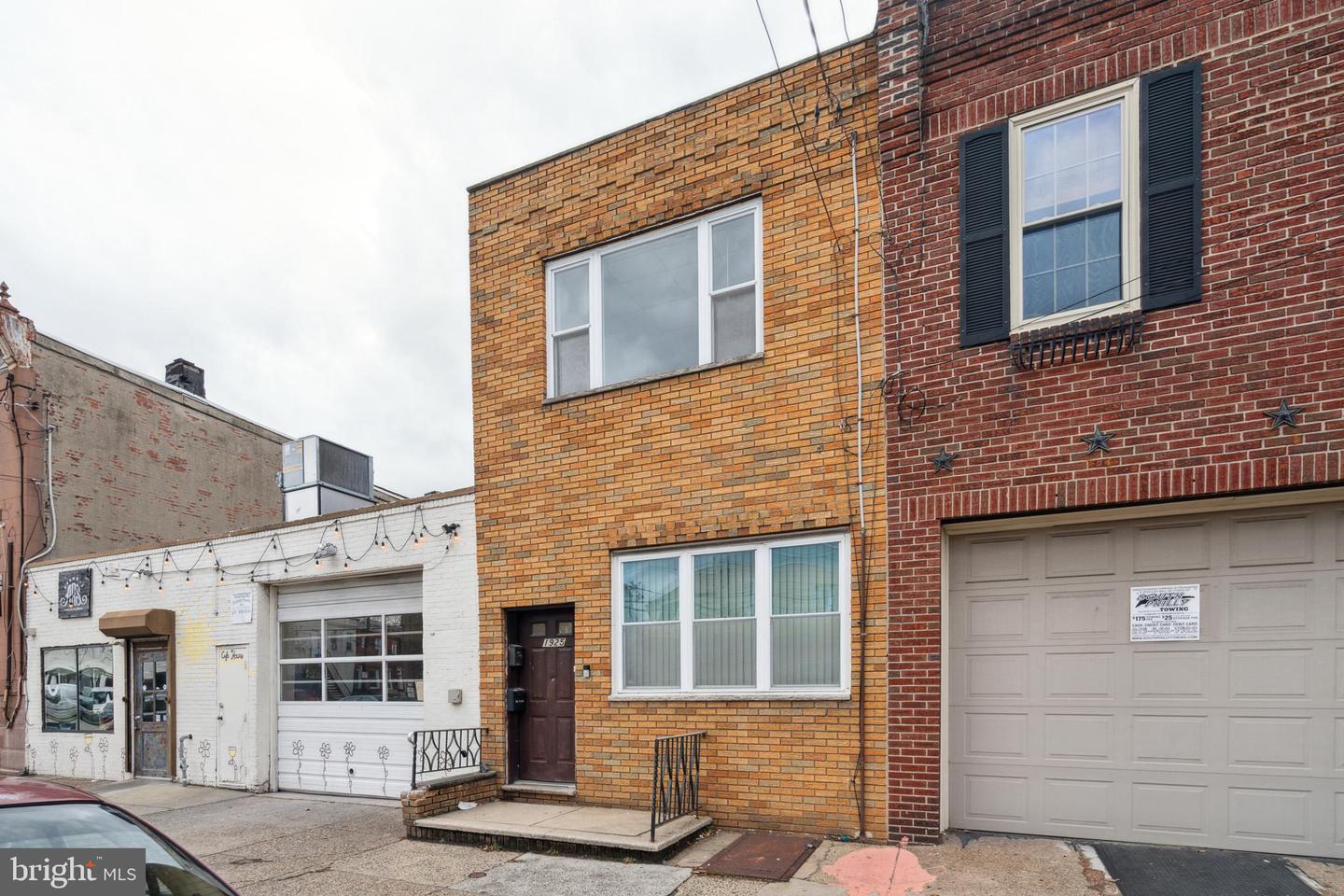1925 W Passyunk Ave