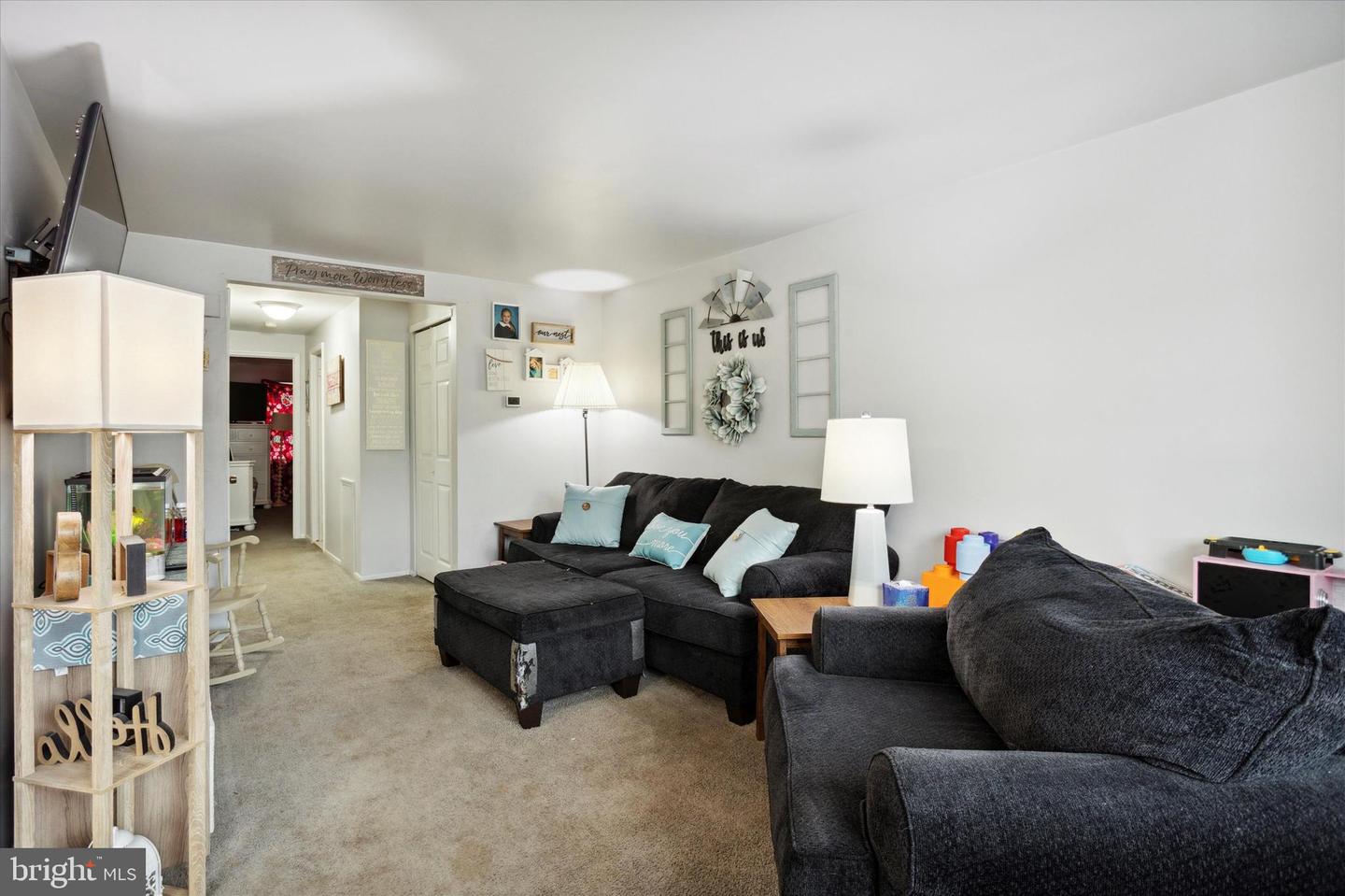 13027 Blakeslee Ct