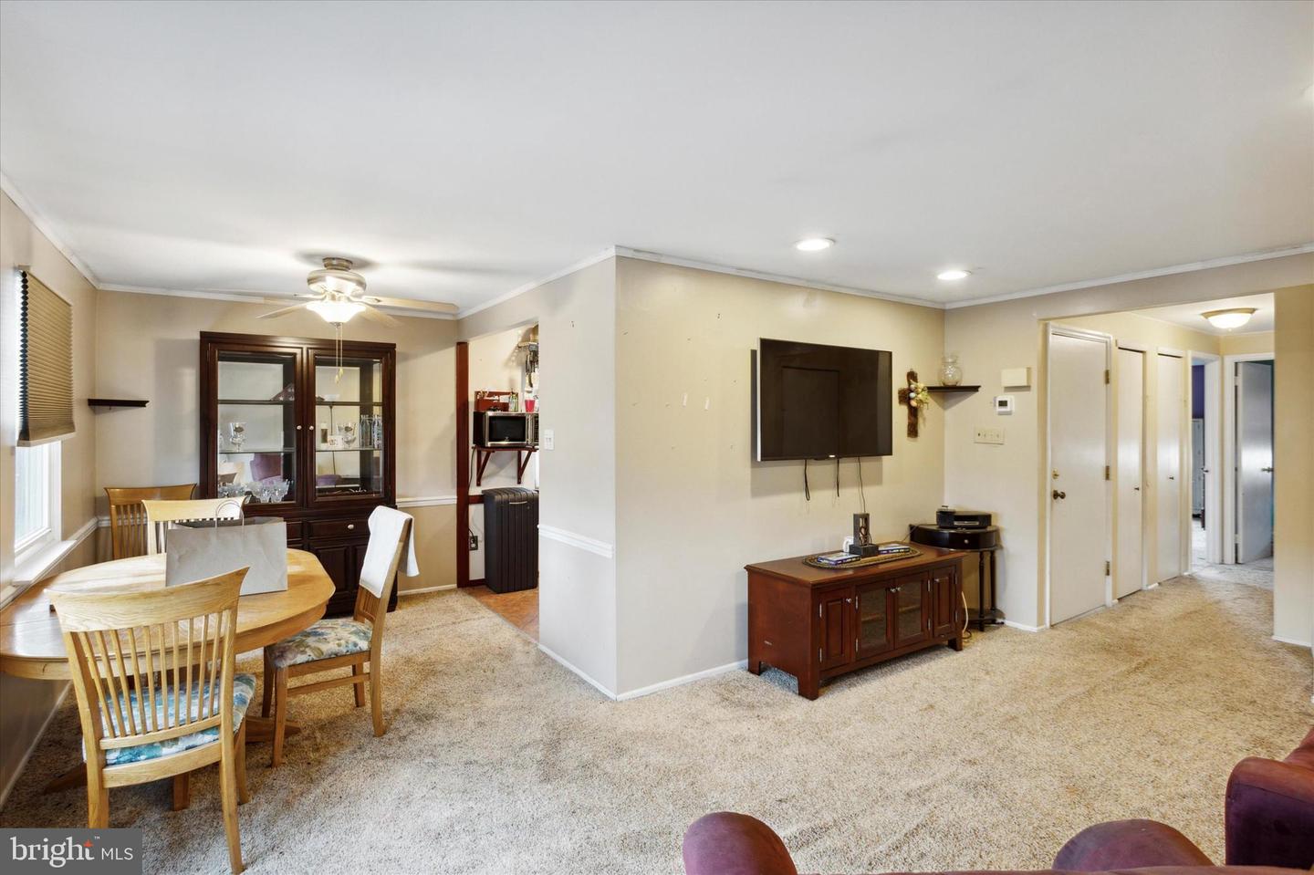 13027 Blakeslee Ct