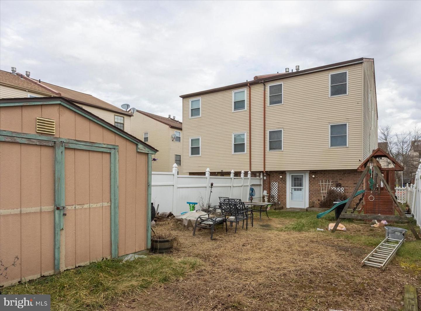 13027 Blakeslee Ct