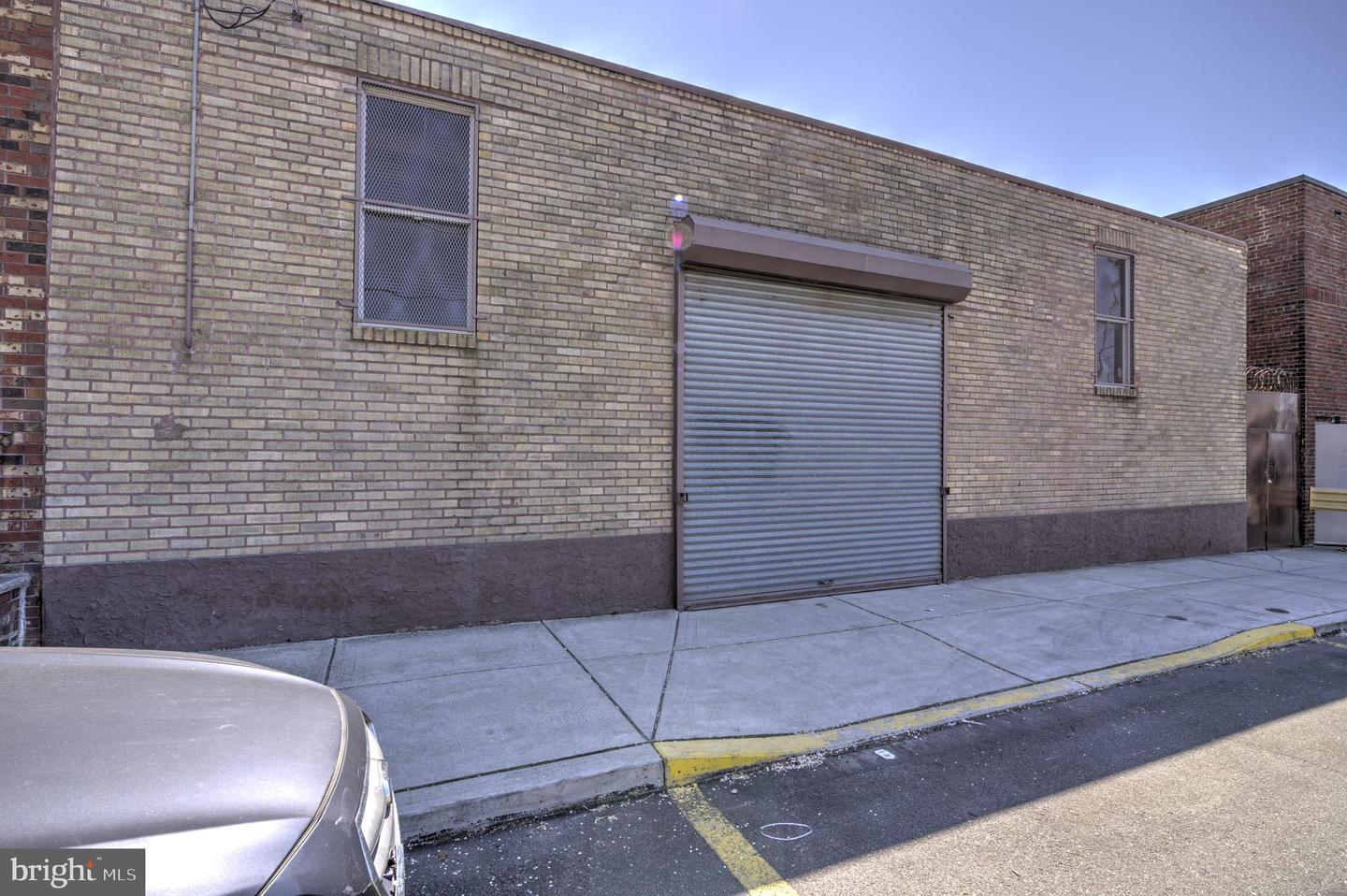 910-14 Wilder St