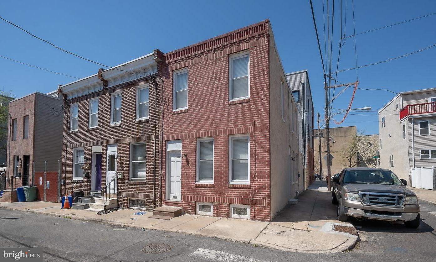2668 Janney St