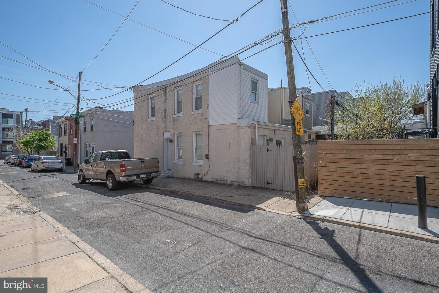 2668 Janney St