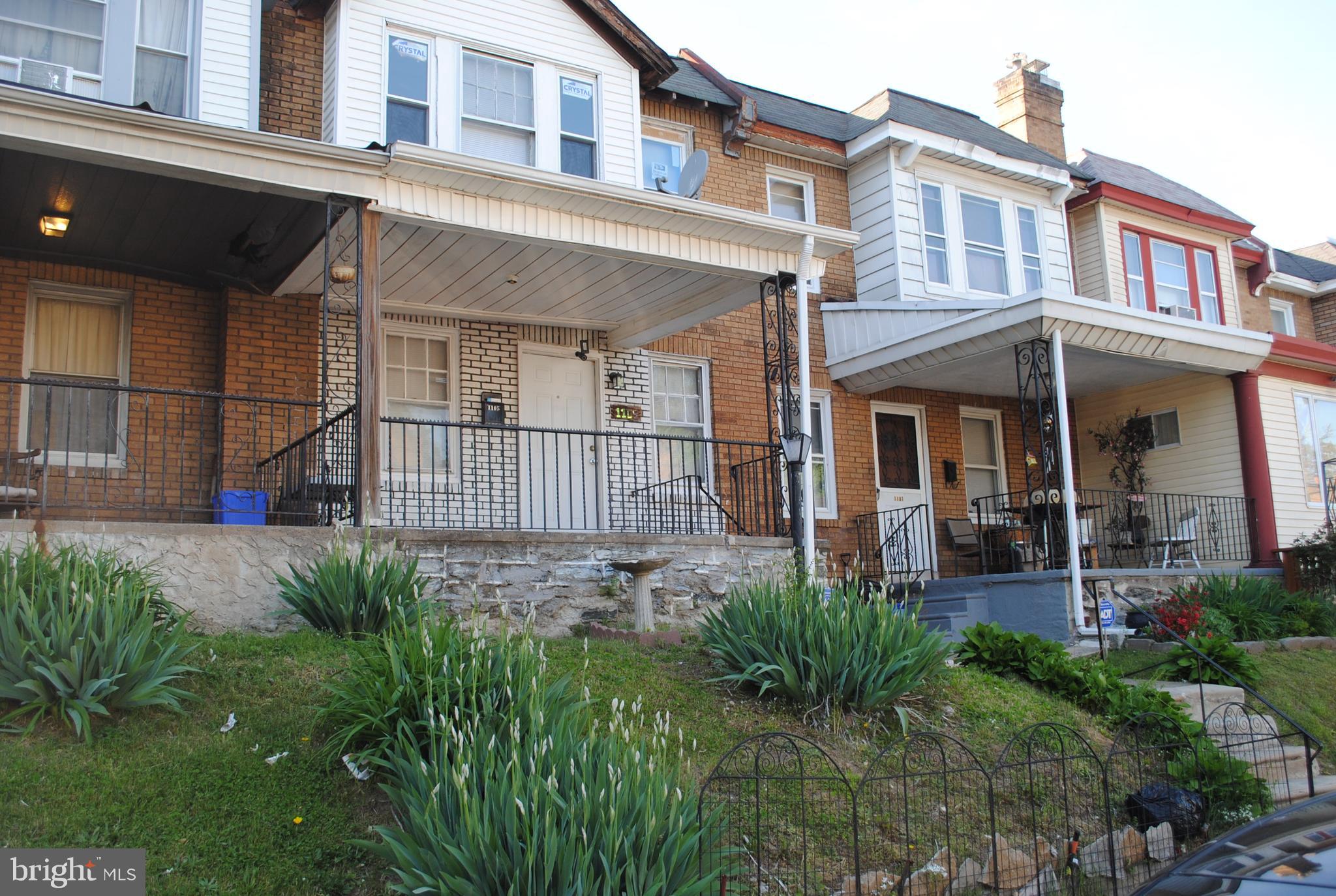 1105 E Stafford St