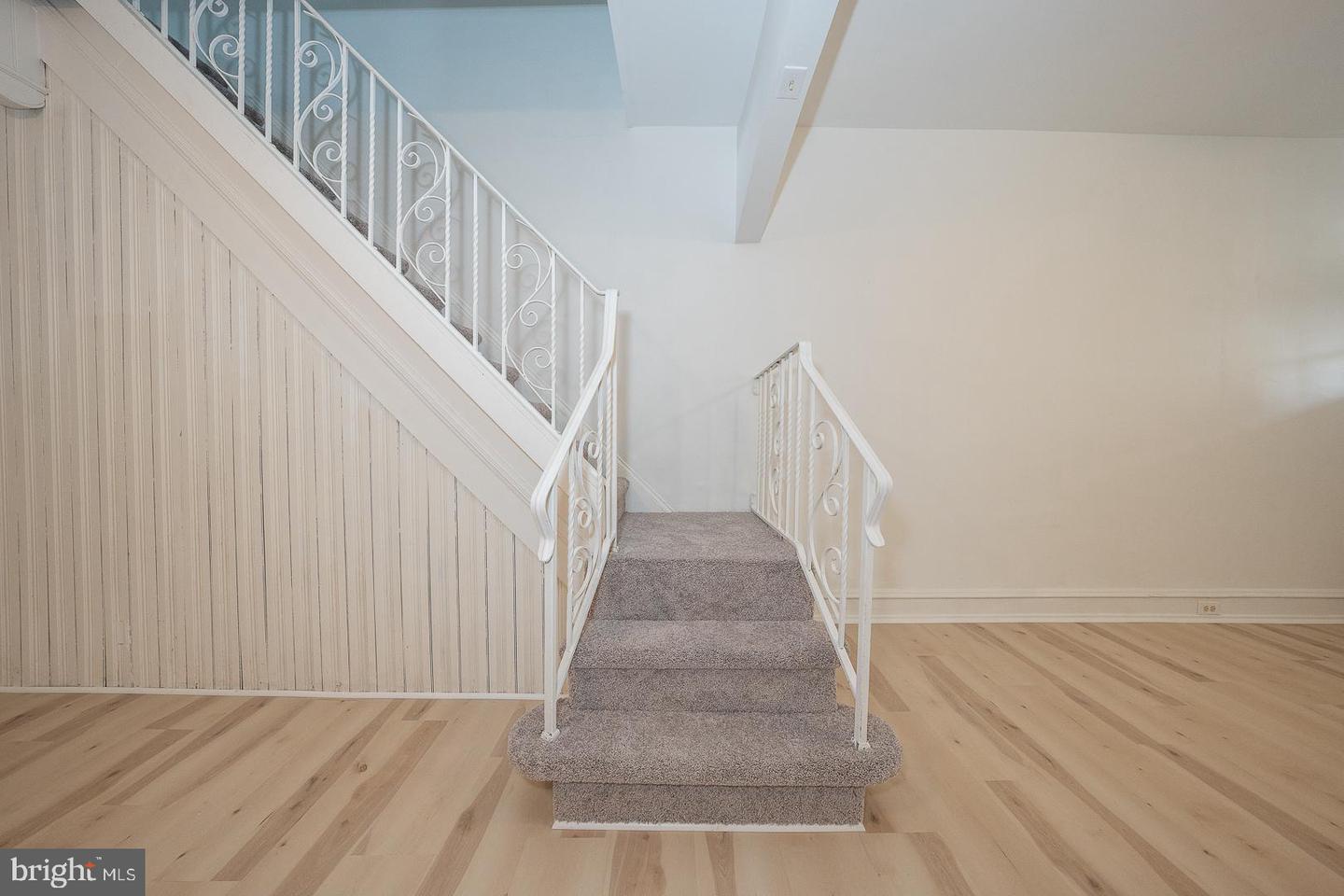 34 W Durham St