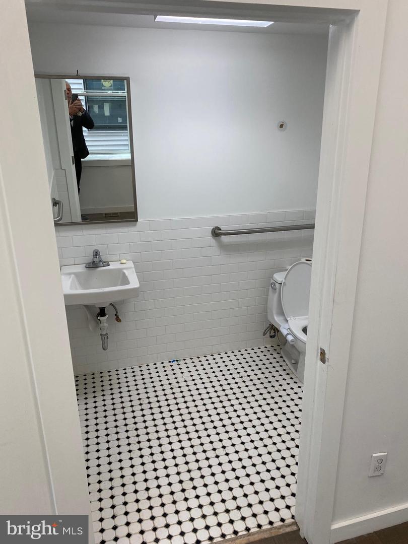 1810 Frankford Ave #1st Flr
