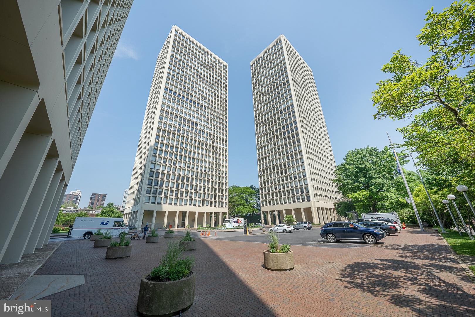 210 Locust St #26ahw