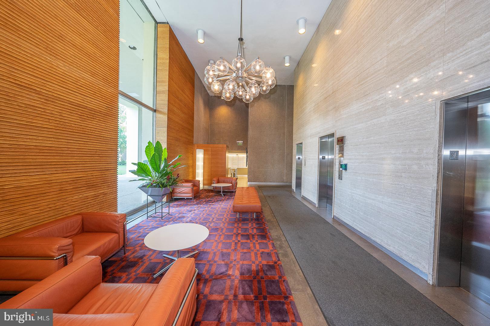 210 Locust St #26ahw