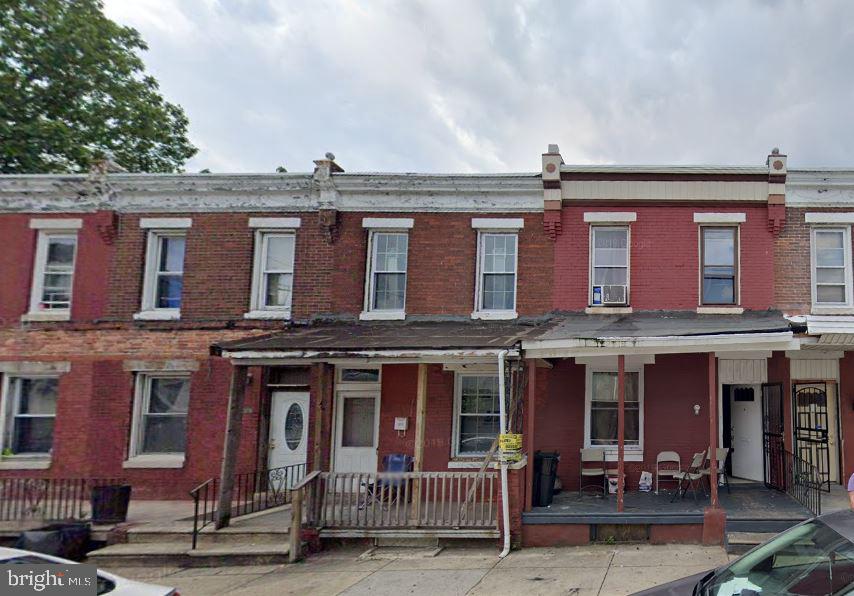 1214 N Wilton St