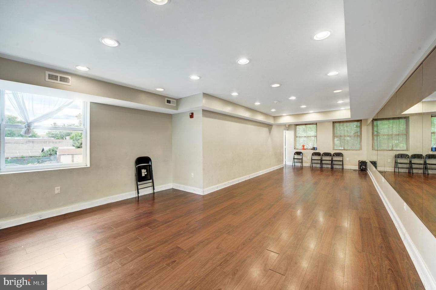 1309 Cottman Ave