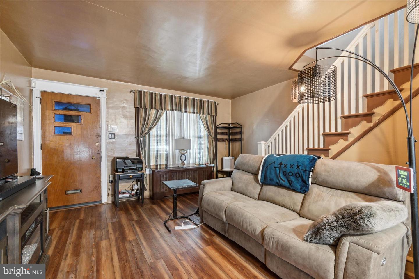 5931 Colgate St