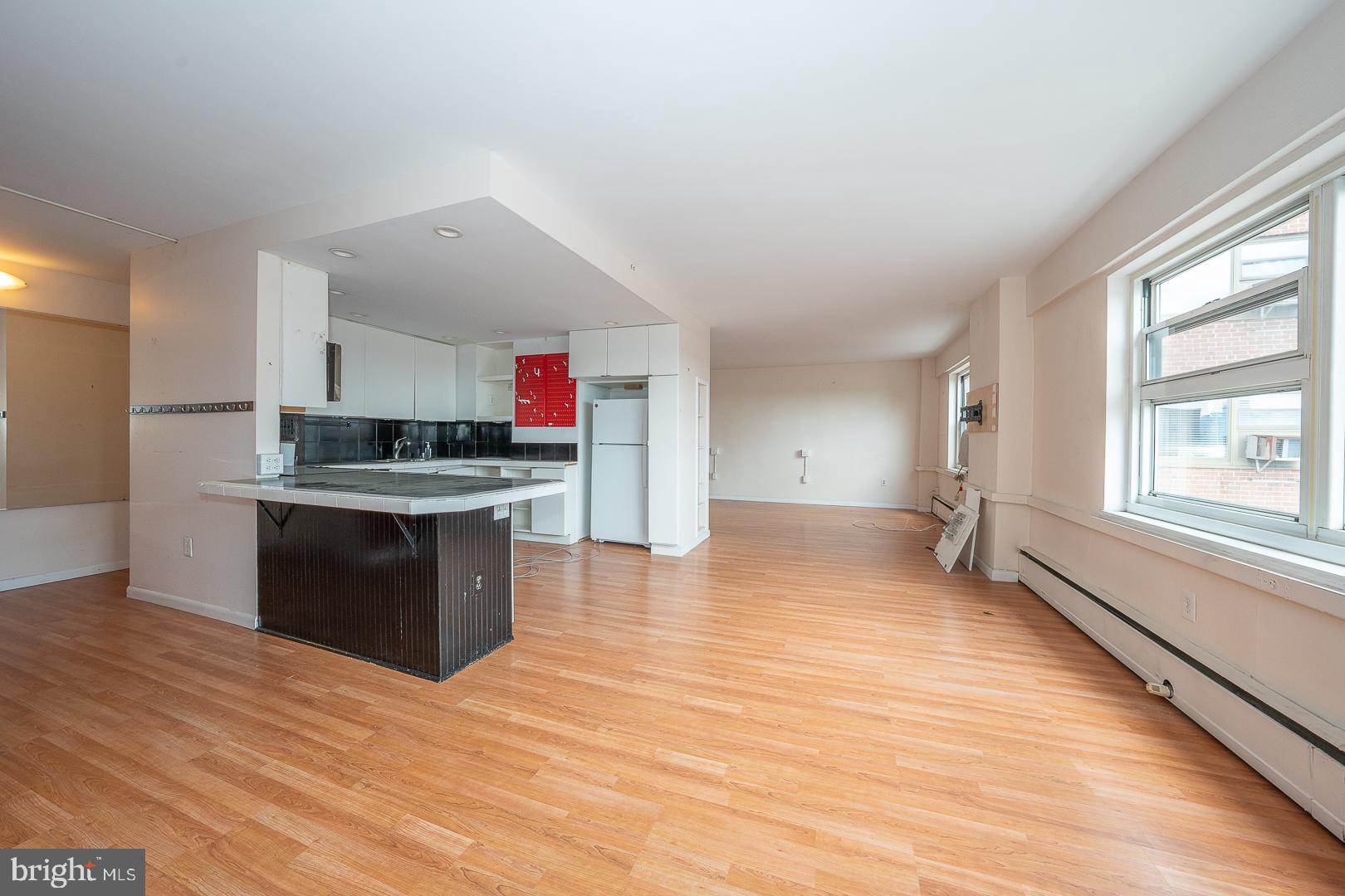 118 S 21st St #1220-21