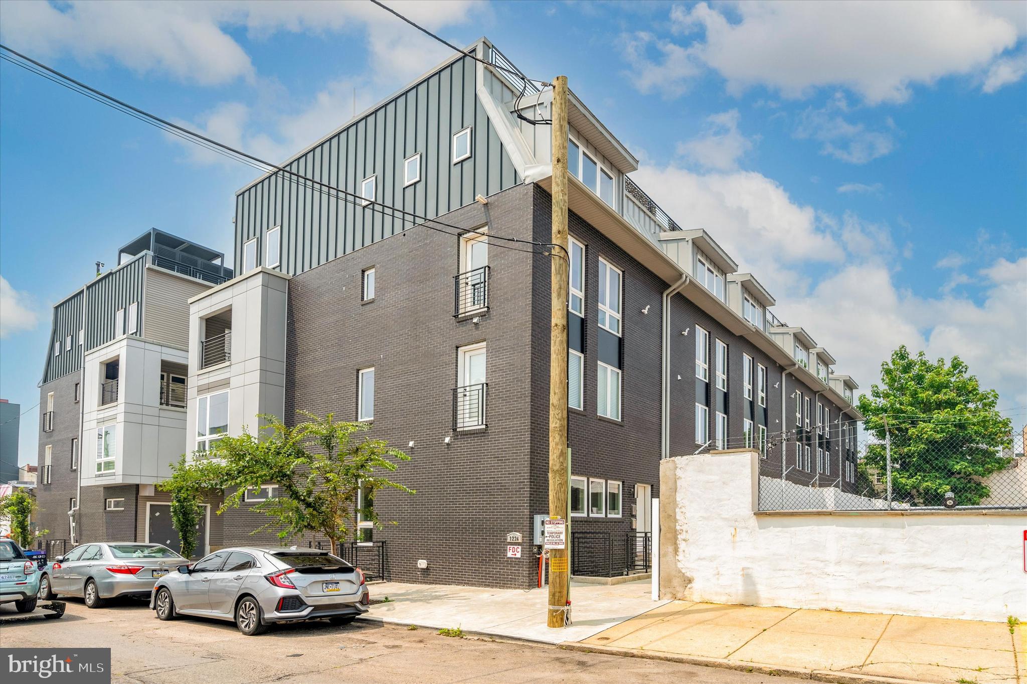 1224 N 26th #J2