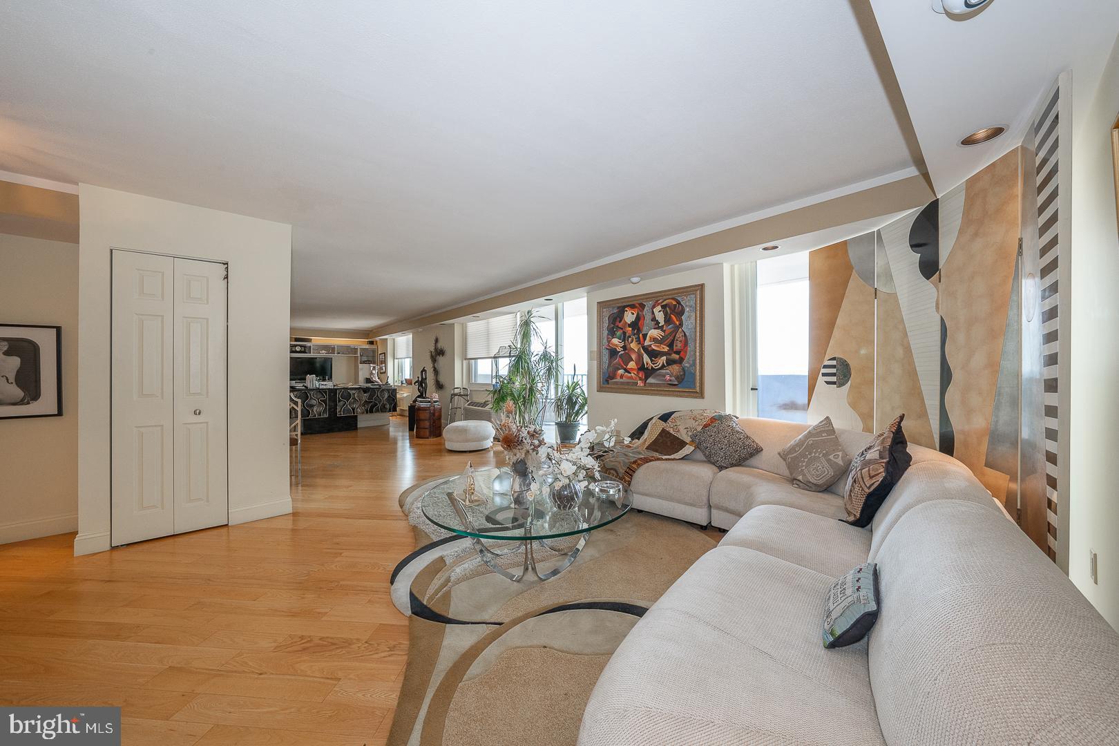 1901 John F Kennedy Blvd #1321-22