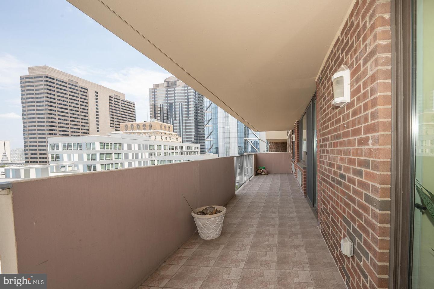 1901 John F Kennedy Blvd #1321-22